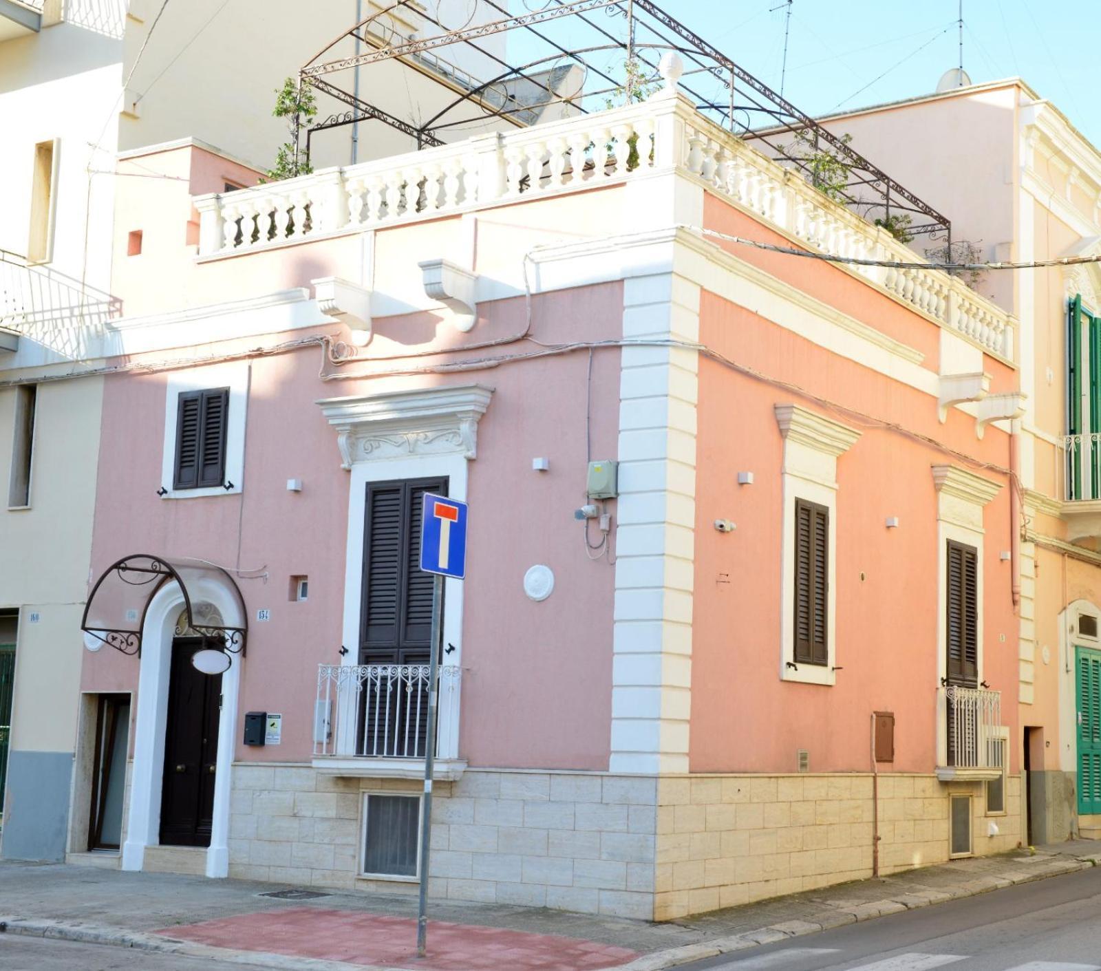 Hotel Al Rosa Antico Monopoli Exterior foto